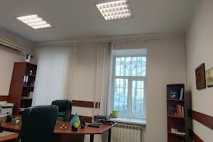 комерційна за адресою Лютеранська вул., 12