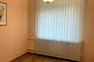 комерційна за адресою Михайла Бойчука вул. (Кіквідзе), 12-А