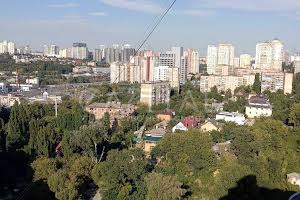 комерційна за адресою Голосіївська вул., 13