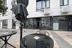 комерційна за адресою Салютна вул., 2к9