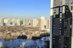 квартира за адресою Зарічна вул., 4