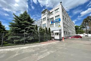 комерційна за адресою Бориспільська вул., 19Б