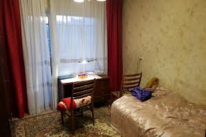 кімната за адресою Анни Ахматової вул., 4