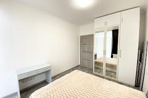 квартира за адресою Регенераторна вул., 4 к15