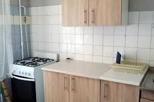 квартира за адресою Романа Ратушного вул. (Волгоградська), 5