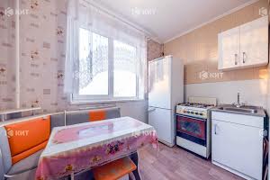 квартира по адресу Гвардейцев-Широнинцев ул., 108