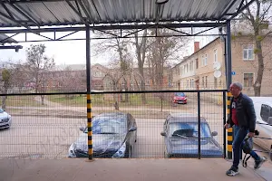 комерційна за адресою вул.Миколи Кравченка(Фонвізіна), 15