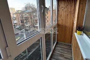 квартира за адресою 23 Серпня вул., 11а