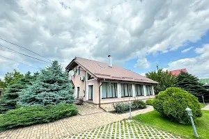 будинок за адресою Київська, 81Б