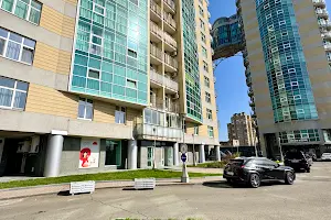 комерційна за адресою Звіринецька вул., 59