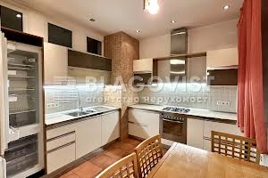 квартира за адресою Тарасівська вул., 3