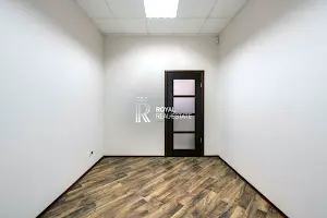 комерційна за адресою Олеся Гончара вул., 82