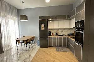 квартира за адресою Зарічна вул., 6к1