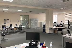 комерційна за адресою Федора Ернста вул., 3Б