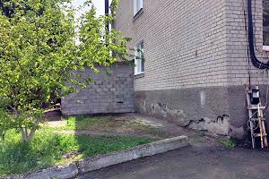 комерційна за адресою с. Лозова, Юхима Березовського, 97
