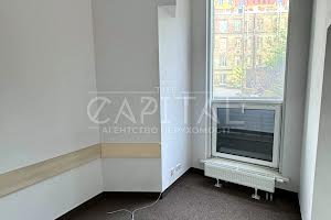комерційна за адресою В'ячеслава Чорновола вул., 266