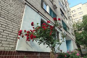 квартира за адресою Семафорна вул., 42