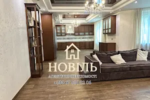будинок за адресою с. Петропавлівська борщагівка, Затишна вул.