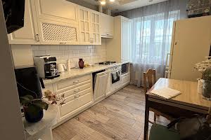 квартира за адресою Грушевського вул., 28