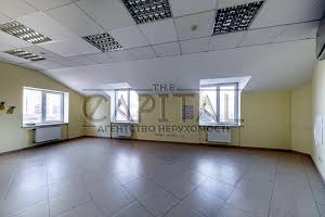 комерційна за адресою Польова вул., 33
