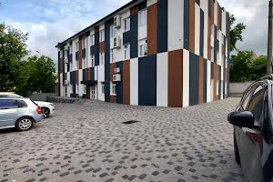 коммерческая по адресу Ивана Сирко ул., 11б