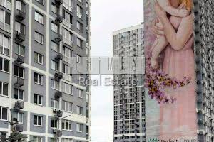 комерційна за адресою Ревуцького вул., 40-В