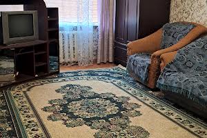 квартира за адресою Льотний, 1