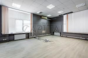 коммерческая по адресу Шевцова Івана, 1
