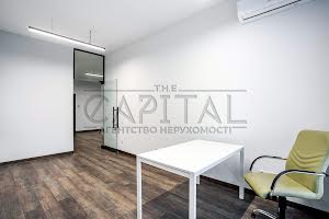 коммерческая по адресу Жилянская ул., 68