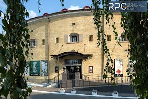 комерційна за адресою Рибальська вул., 22