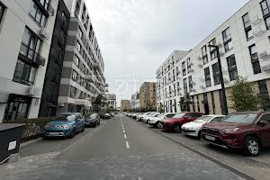 комерційна за адресою Салютна вул., 2к9