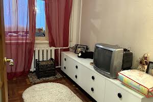 квартира по адресу Героев Крут бульв. (Героїв Сталінграду), 4