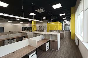 комерційна за адресою Борщагівська вул., 154