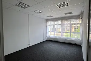 комерційна за адресою Кловський узвіз, 7