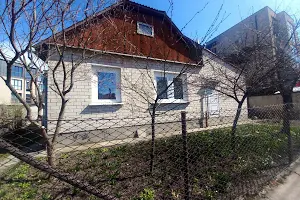 будинок за адресою Клима Савура вул., 1