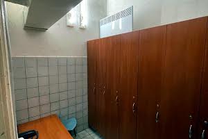 комерційна за адресою Харківське шосе, 2