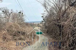 участок по адресу с. Витачов, Нагірна