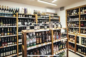 комерційна за адресою Старокиївська вул., 53