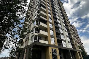 комерційна за адресою Соборна вул., 25