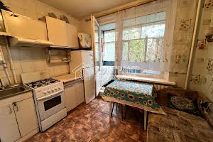 квартира за адресою Перемоги просп., 74г