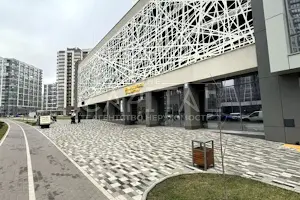 комерційна за адресою Межова вул., 64