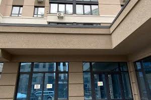 комерційна за адресою Університетська вул., 3/3