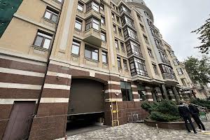 коммерческая по адресу Золотоворотская ул., 13