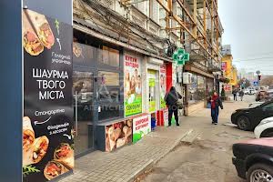 комерційна за адресою Старовокзальна вул., 13