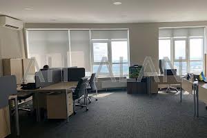 коммерческая по адресу Кловский спуск, 7a