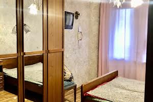 квартира за адресою Космонавтів вул., 24