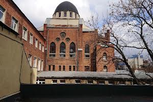 комерційна за адресою Громадянська вул., 5