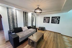 квартира за адресою Будівельників вул., 18