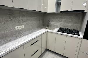 квартира за адресою Клима Савура вул., 1