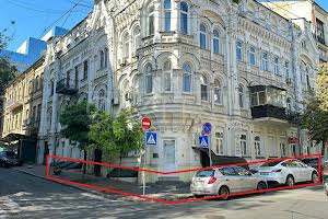 коммерческая по адресу Малая Житомирская ул., 1
